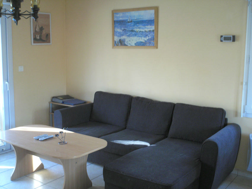 Woonkamer gezien vanaf het terras